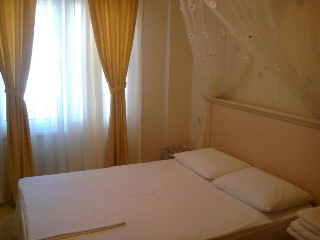 Melaike Hotel Foça Zimmer foto
